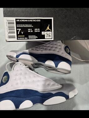 Jordan Air Jordan 13 Retro White Navy Blue